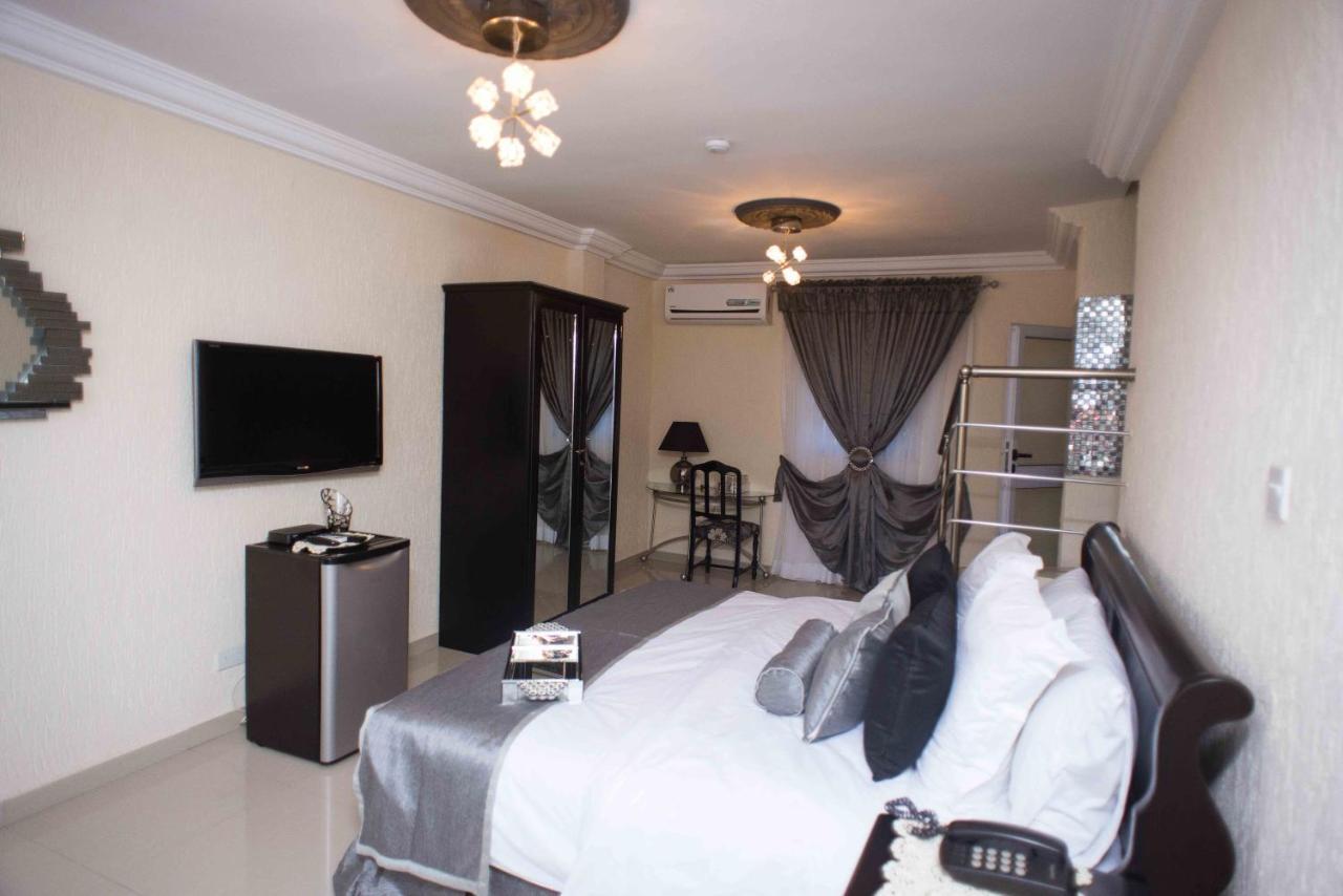 The Ritzz Exclusive Guest House Accra Buitenkant foto